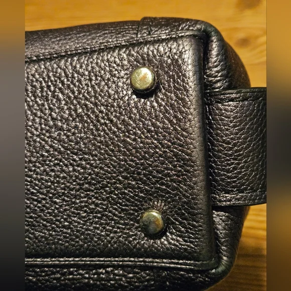 Coach Pebbled Leather Shoulder Bag – Grey Three Pocket - Picture 12 of 13